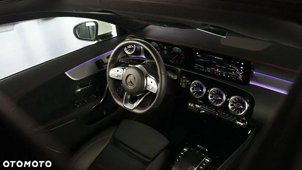 Mercedes-Benz CLA 200 AMG Line 7G-DCT - 18