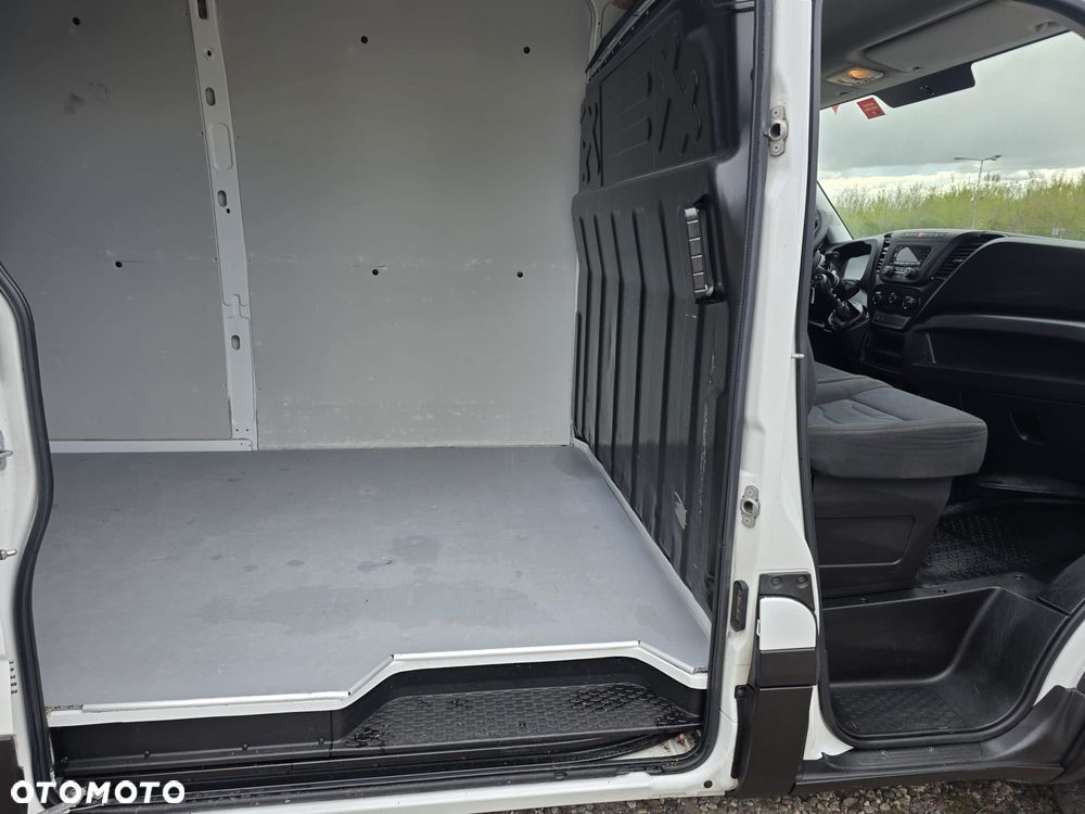 Iveco 35c14 MAXI - 11