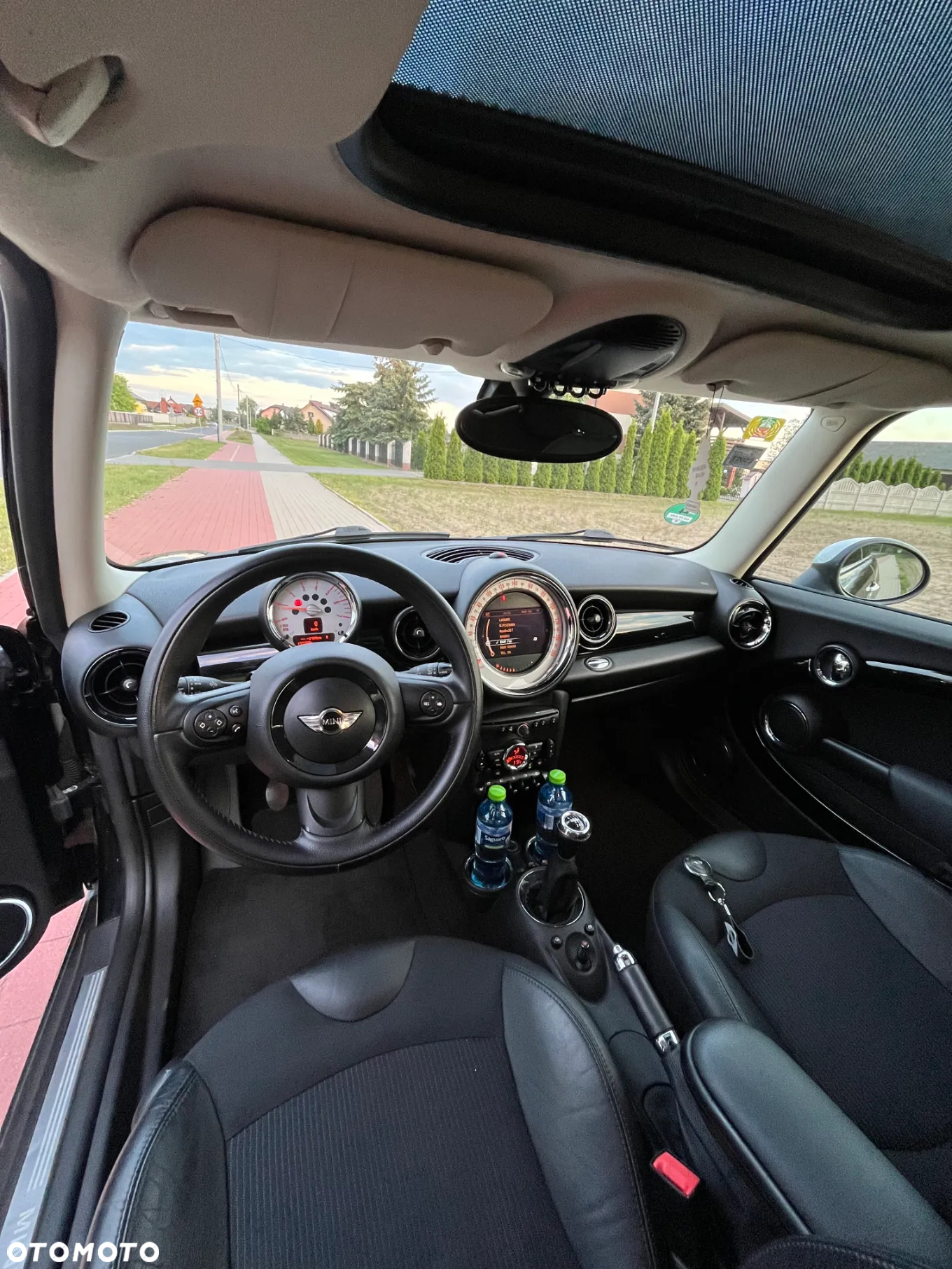 MINI Cooper D - 24