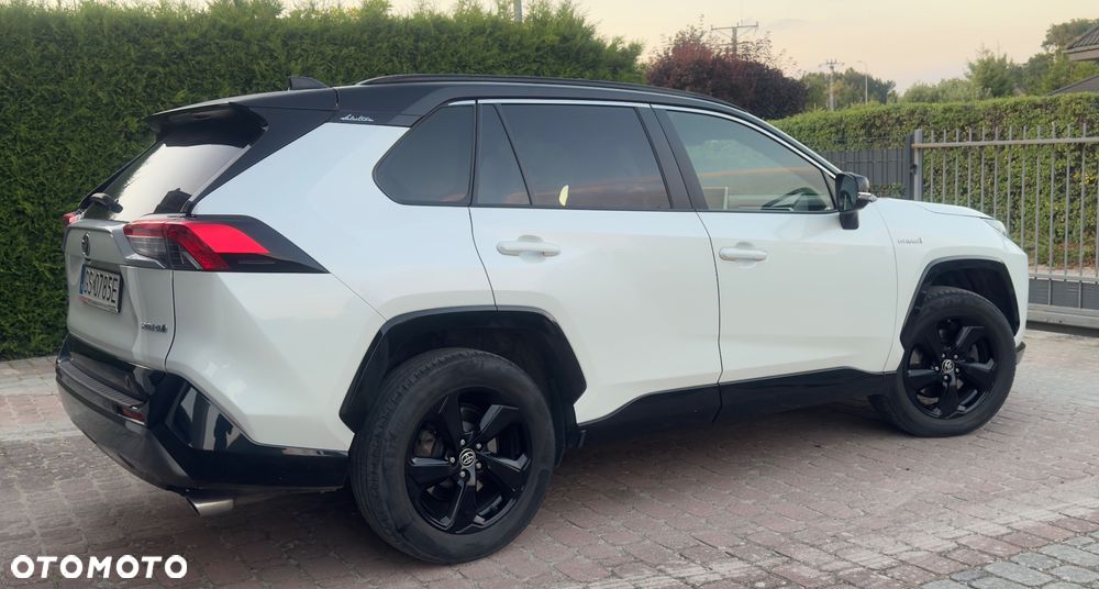 Toyota RAV4 - 7