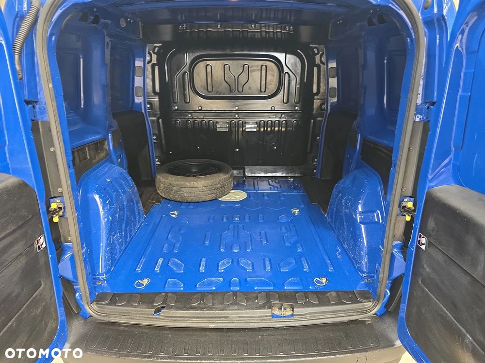 Fiat DOBLO - 16