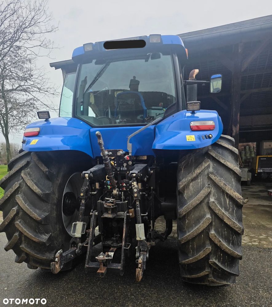 New Holland T8020 - 4