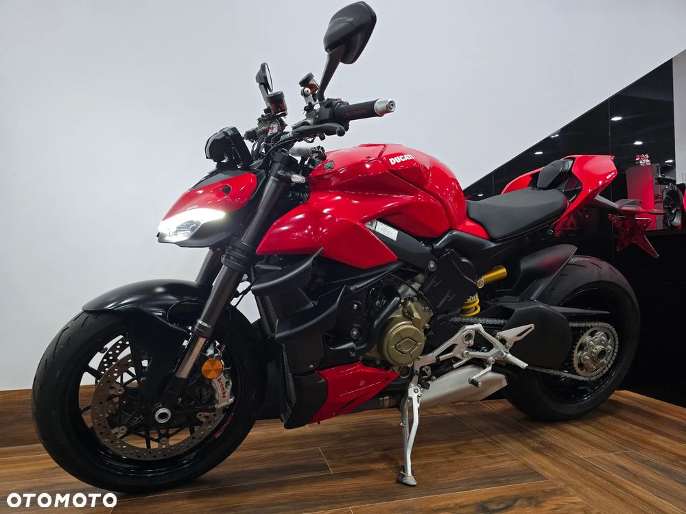 Ducati Streetfighter V4 - 2