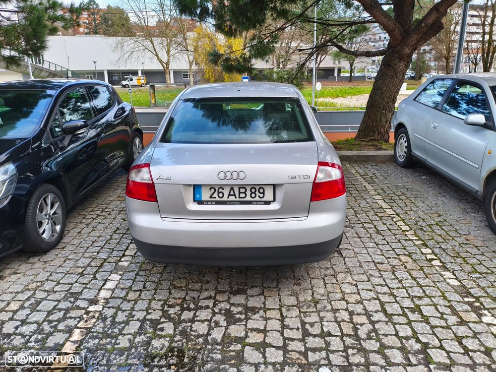 Audi A4 1.9 TDI m5 - 10
