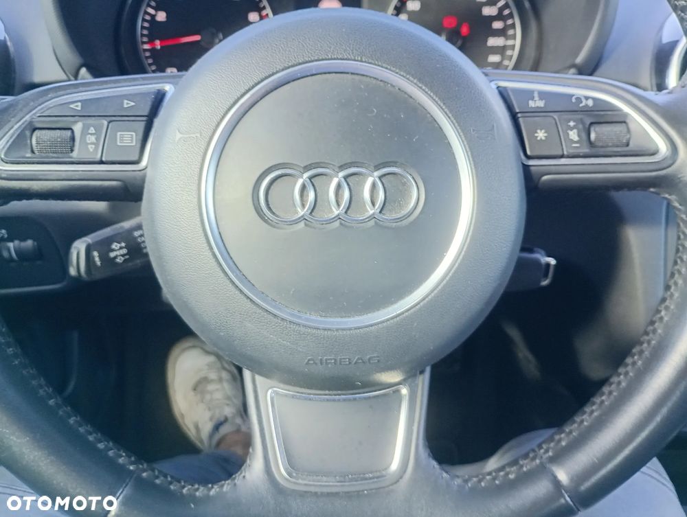 Audi A1 3-drzwiowe 1.0 TFSI ultra sport - 32