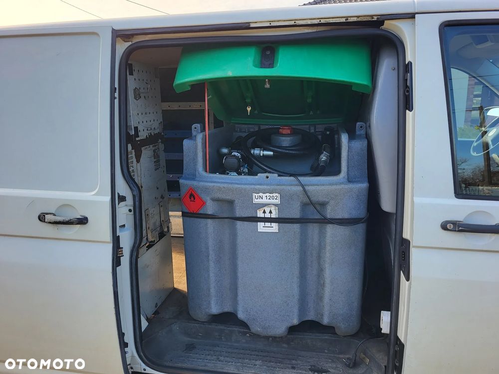 Volkswagen Transporter Shuttle L1 - 21
