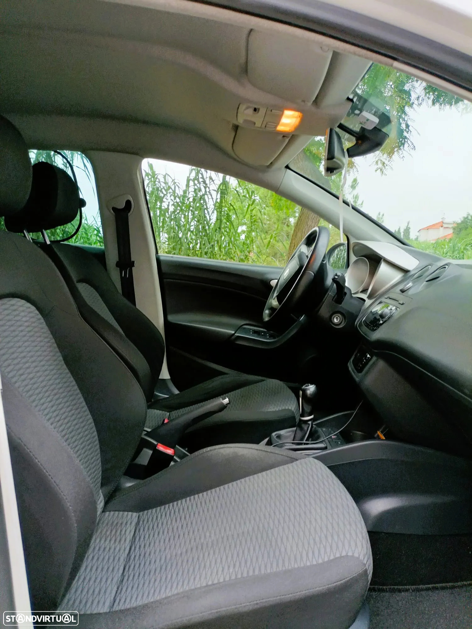 SEAT Ibiza 1.6 TDI Copa Plus DPF - 7