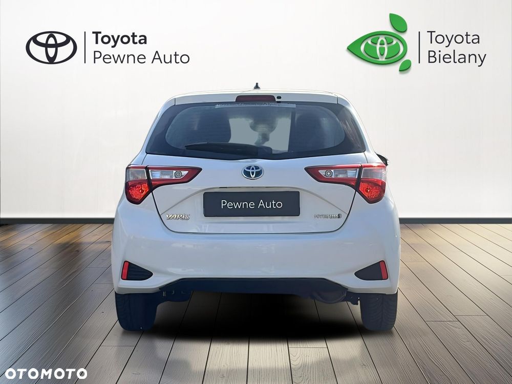 Toyota Yaris - 4