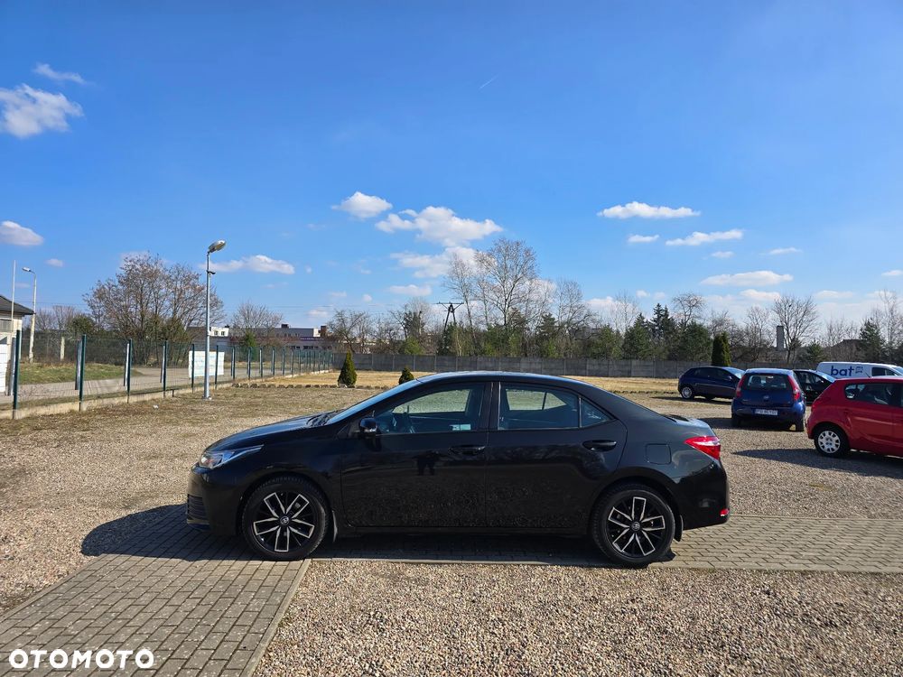 Toyota Corolla 1.6 Active EU6 - 10
