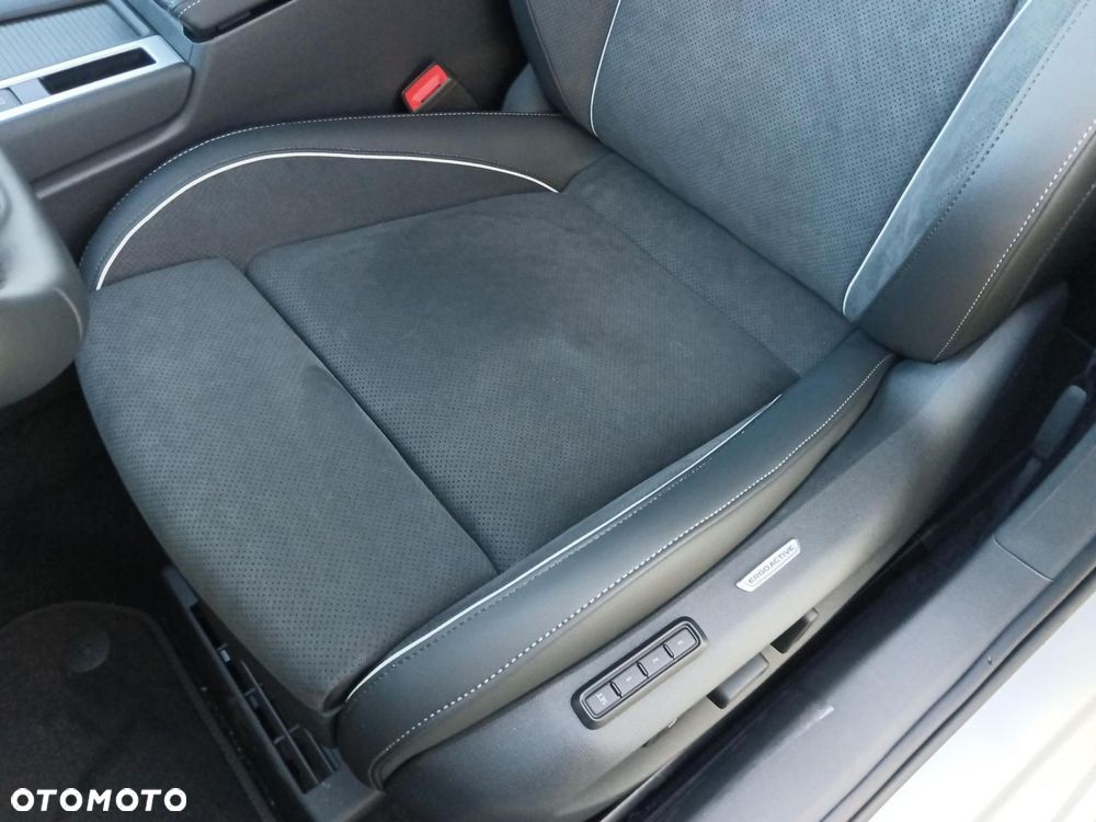 Volkswagen Passat - 20