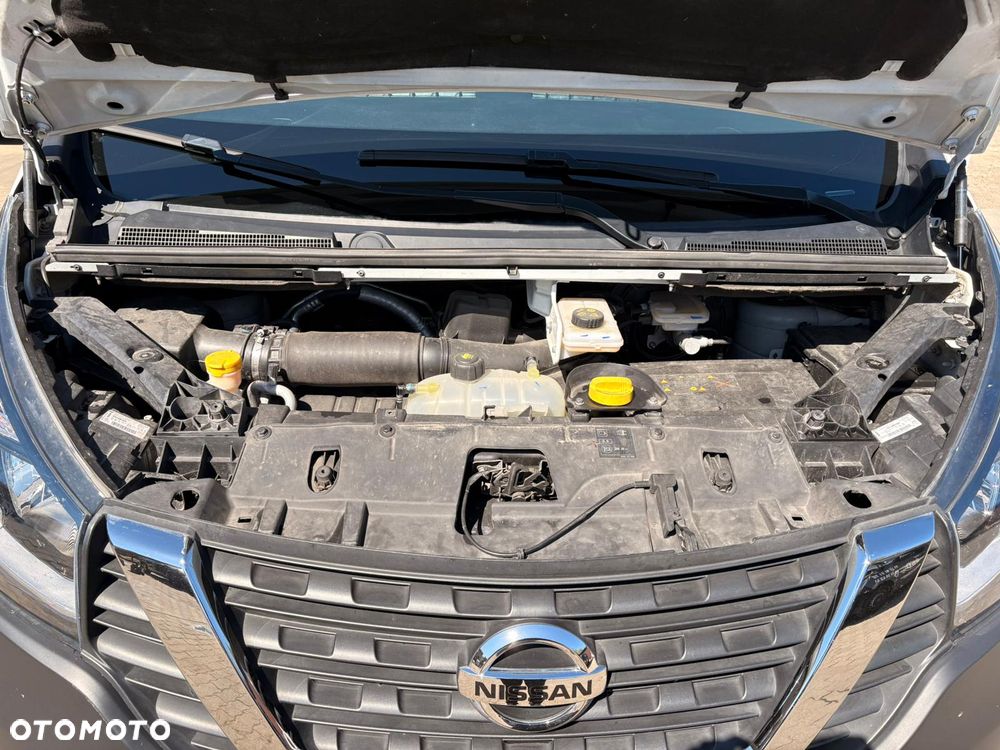 Nissan NV300 - 8
