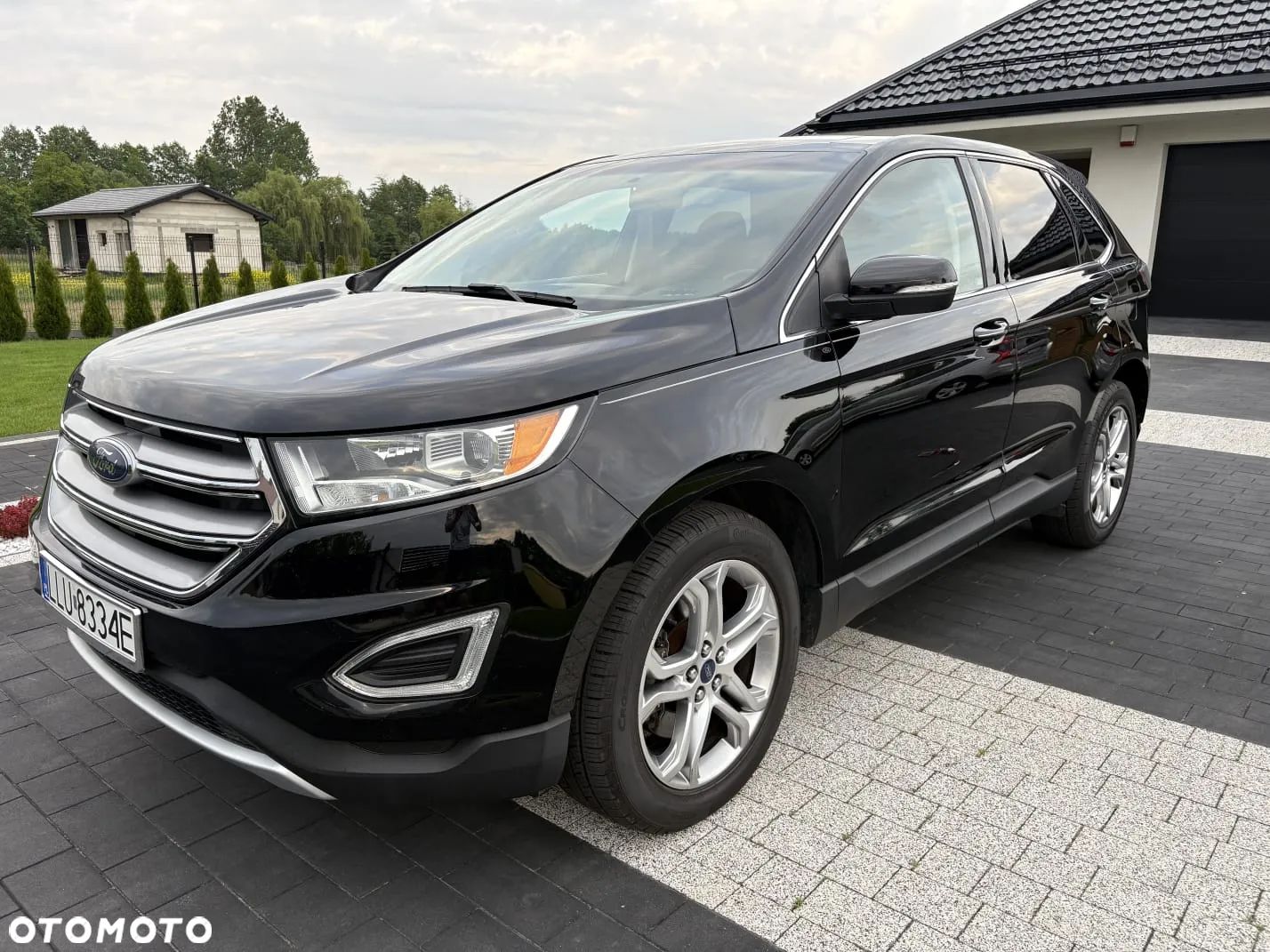 Ford Edge - 1