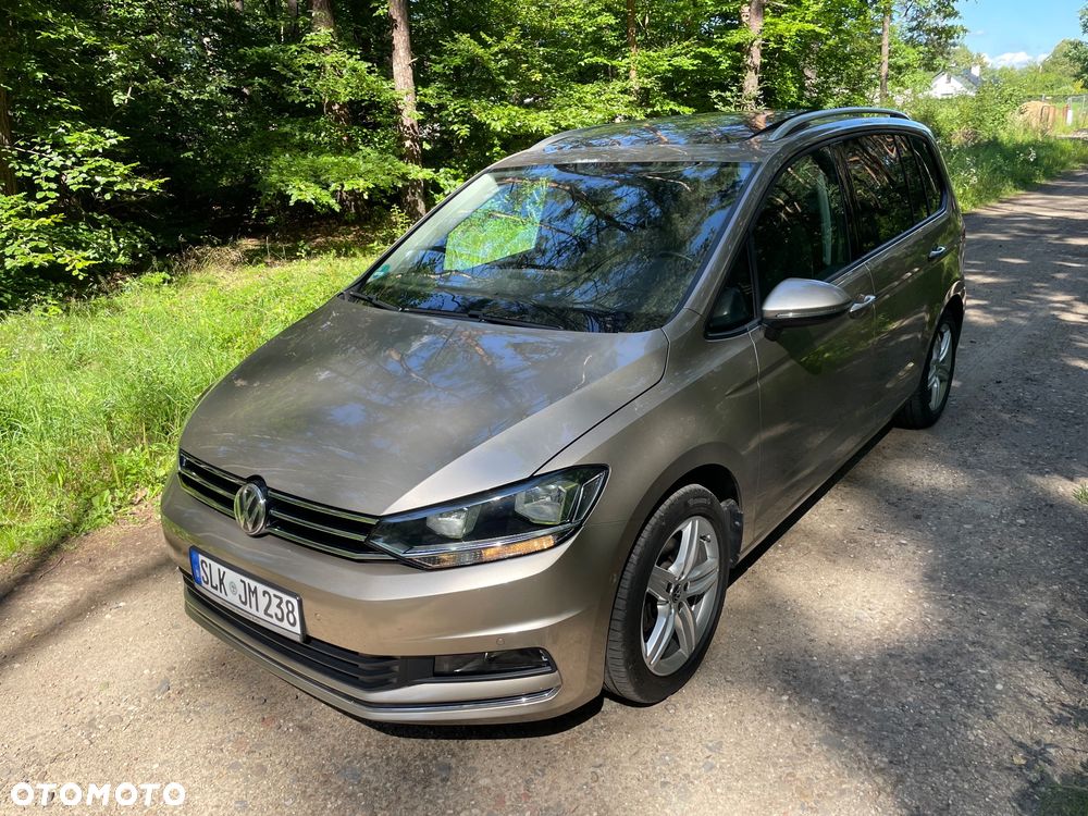 Volkswagen Tiguan - 2
