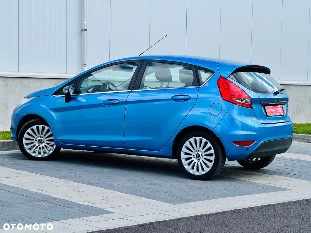 Ford Fiesta 1.25 Champions Edition - 17