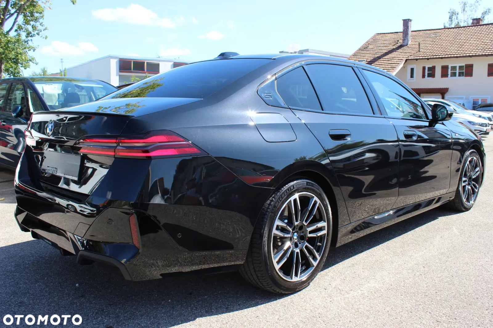 BMW Seria 5 520i mHEV M Sport - 6