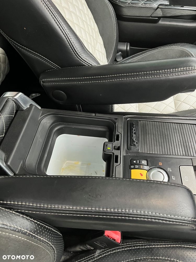 Land Rover Range Rover - 5