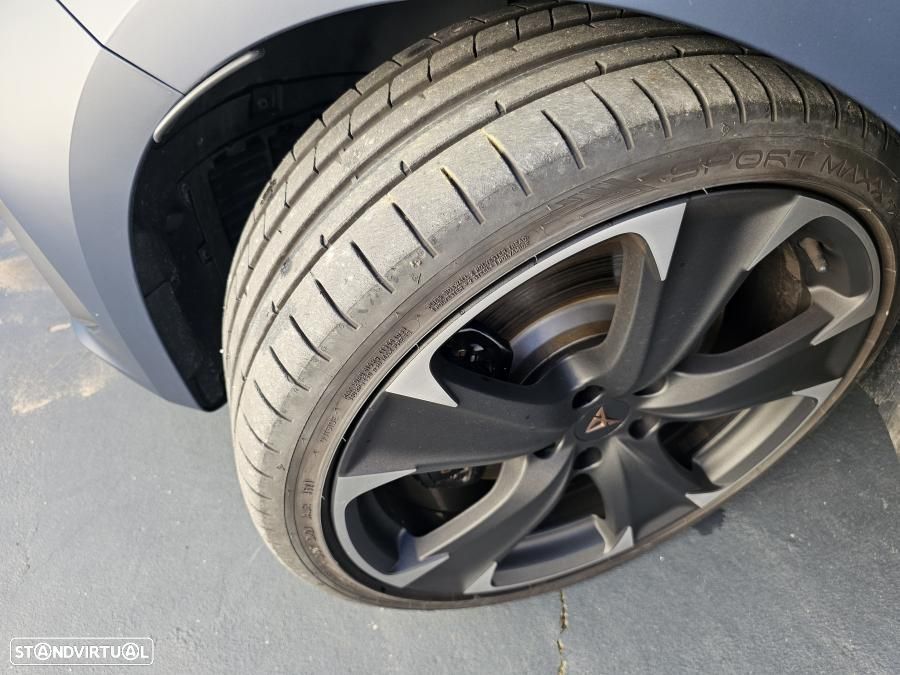 Cupra Leon 1.4 e-Hybrid (180 kW System) VZ - 35