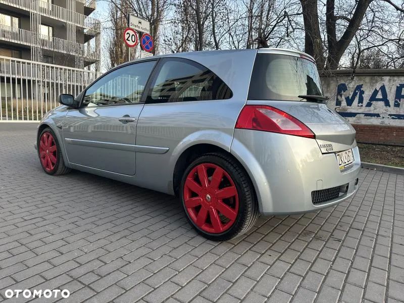 Renault Megane Sport - 4