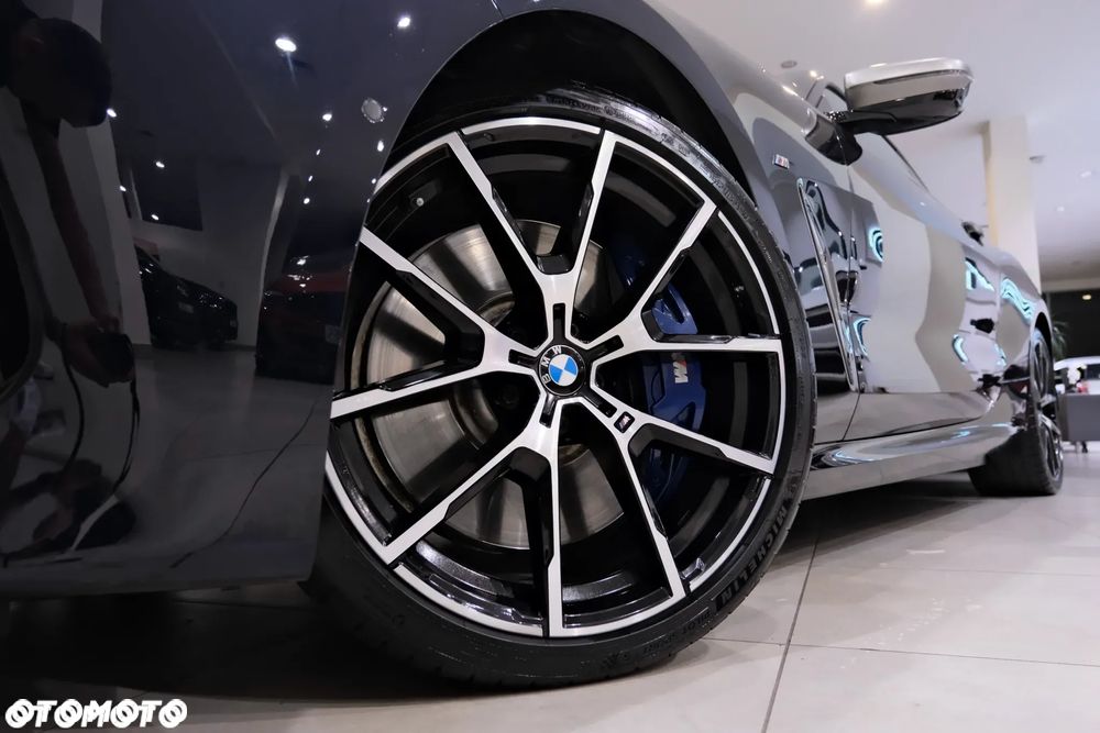 BMW Seria 8 M850i xDrive - 24
