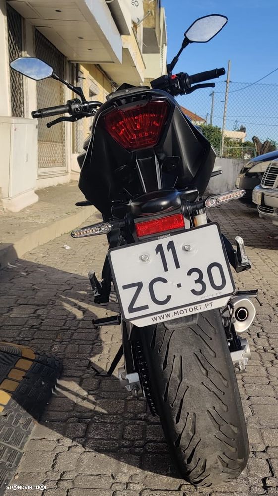 Yamaha MT-07 35 Kw (carta A2) - 9