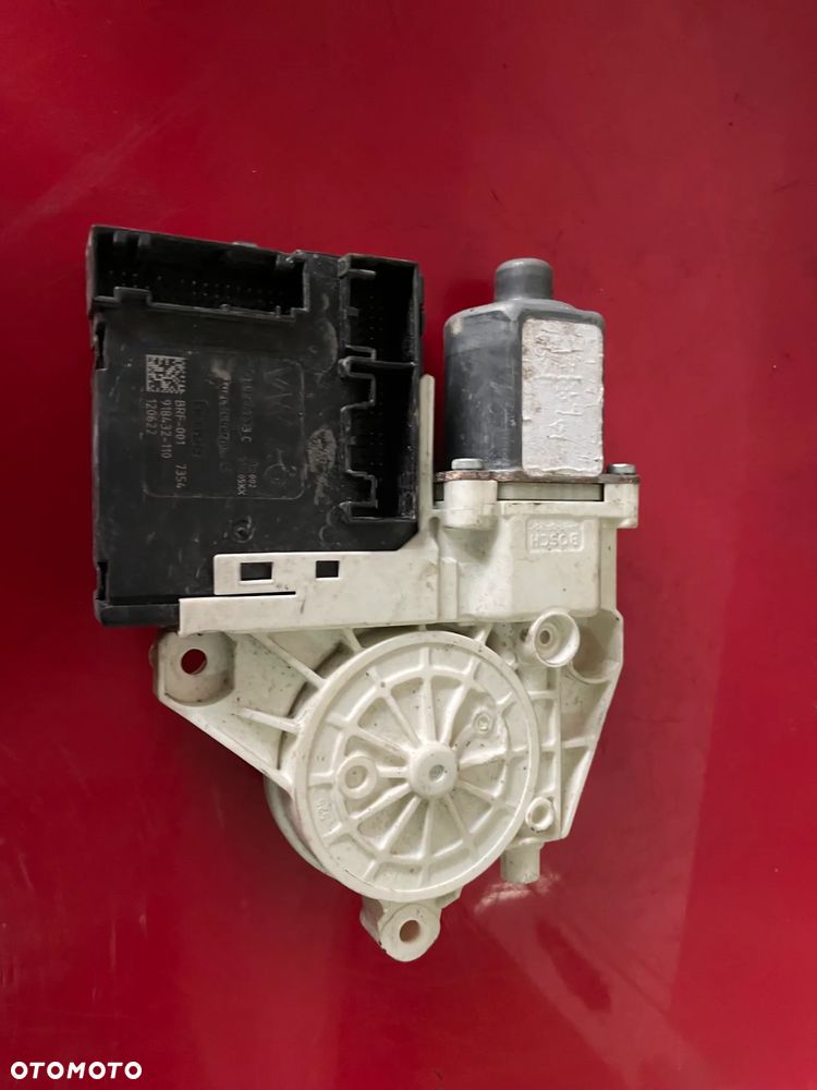 SILNICZEK PODNOSZENIA SZYBY LEWY PRZÓD VW GOLF V - 4