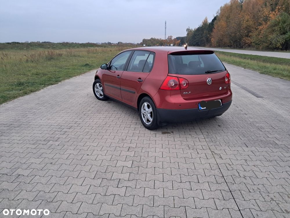 Volkswagen Golf - 3
