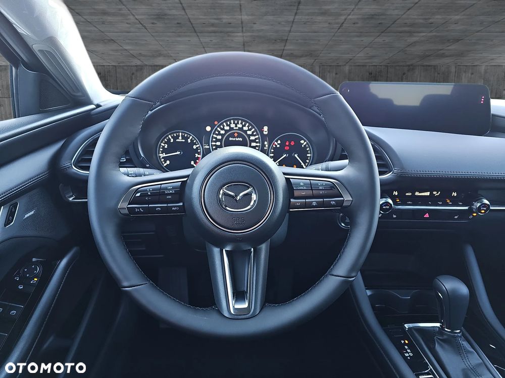 Mazda 3 e-SKYACTIV-X 186 M HYBRID DRIVE EXCLUSIVE-LINE - 11