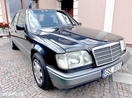 Mercedes-Benz Klasa E - 16