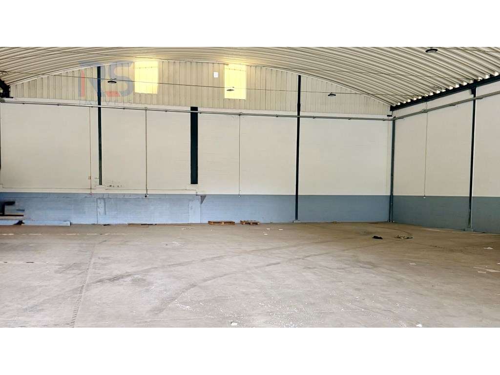 Armazém Arrendamento 800 m² - Grande imagem: 5/19