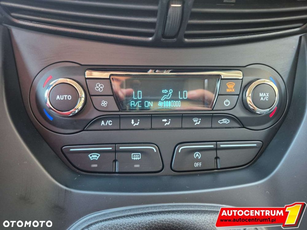 Ford Kuga - 19