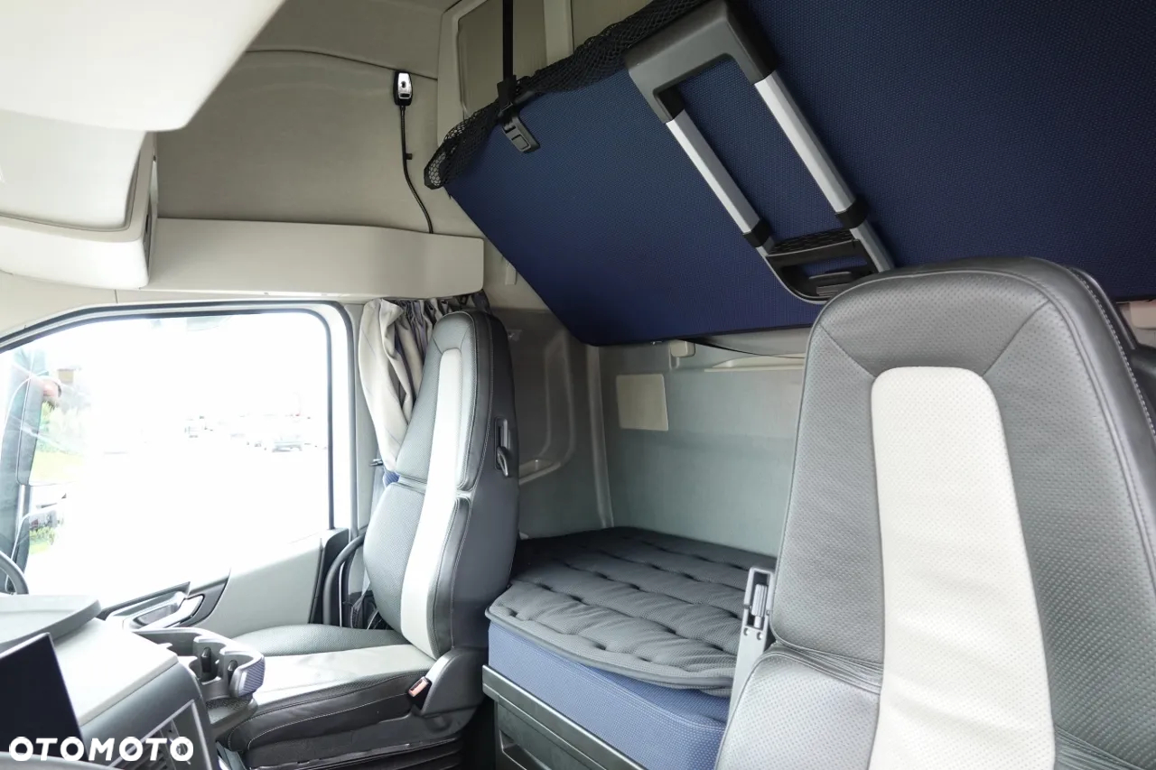 Volvo FH 500 / XXL / 2024 / KLIMA POSTOJOWA  / SKÓRY / I-SHIFT / PO KONTRAKCIE SERWISOWYM  / SPROWADZONY - 24