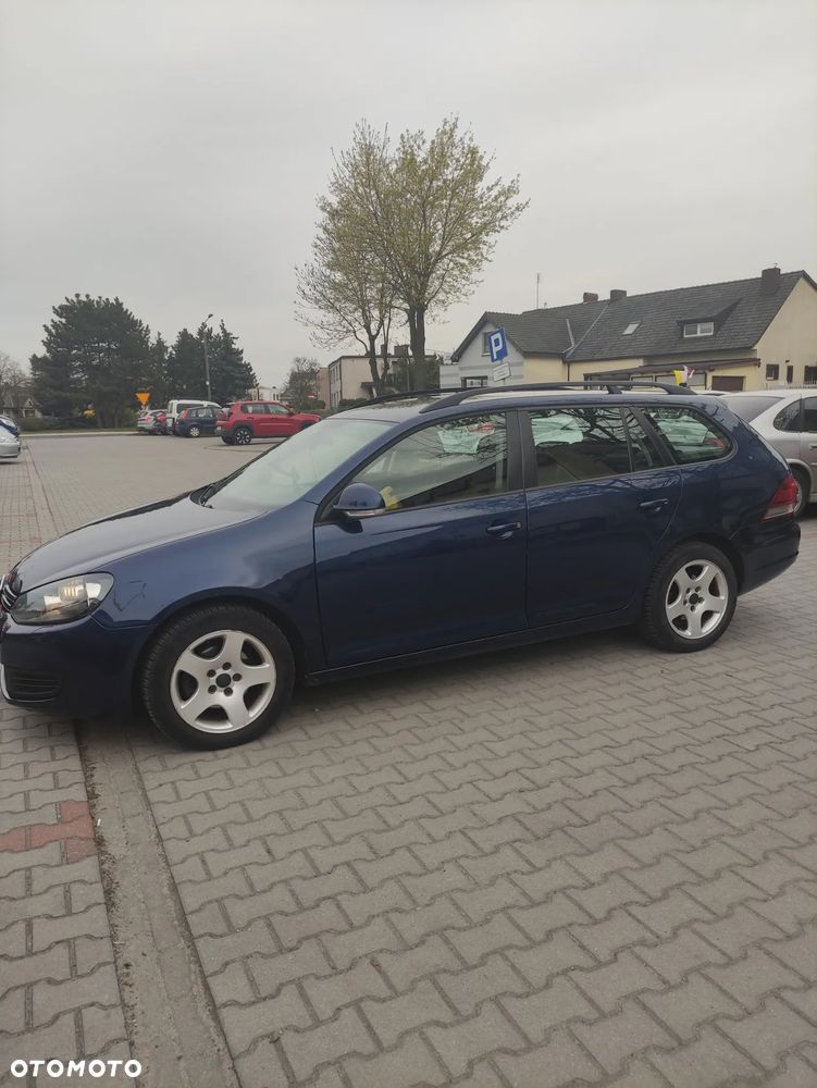 Volkswagen Golf - 3