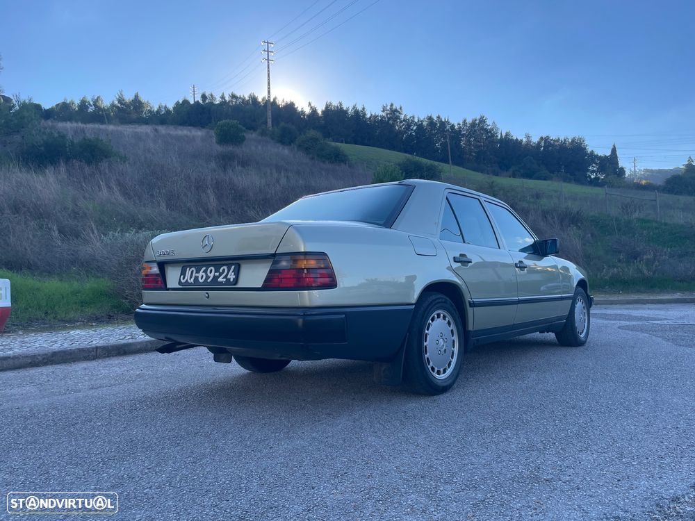 Mercedes-Benz W124 (1984-1997) - 6