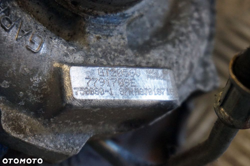 TURBOSPRĘŻARKA TURBINA TURBO 5 E61 2.5 D 7791709E BMW 2003-2007 - 5