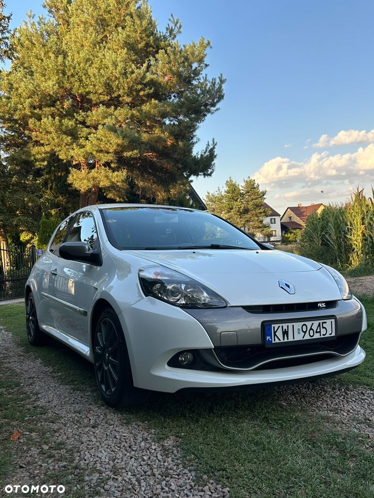 Renault Clio 2.0 16V Sport - 22