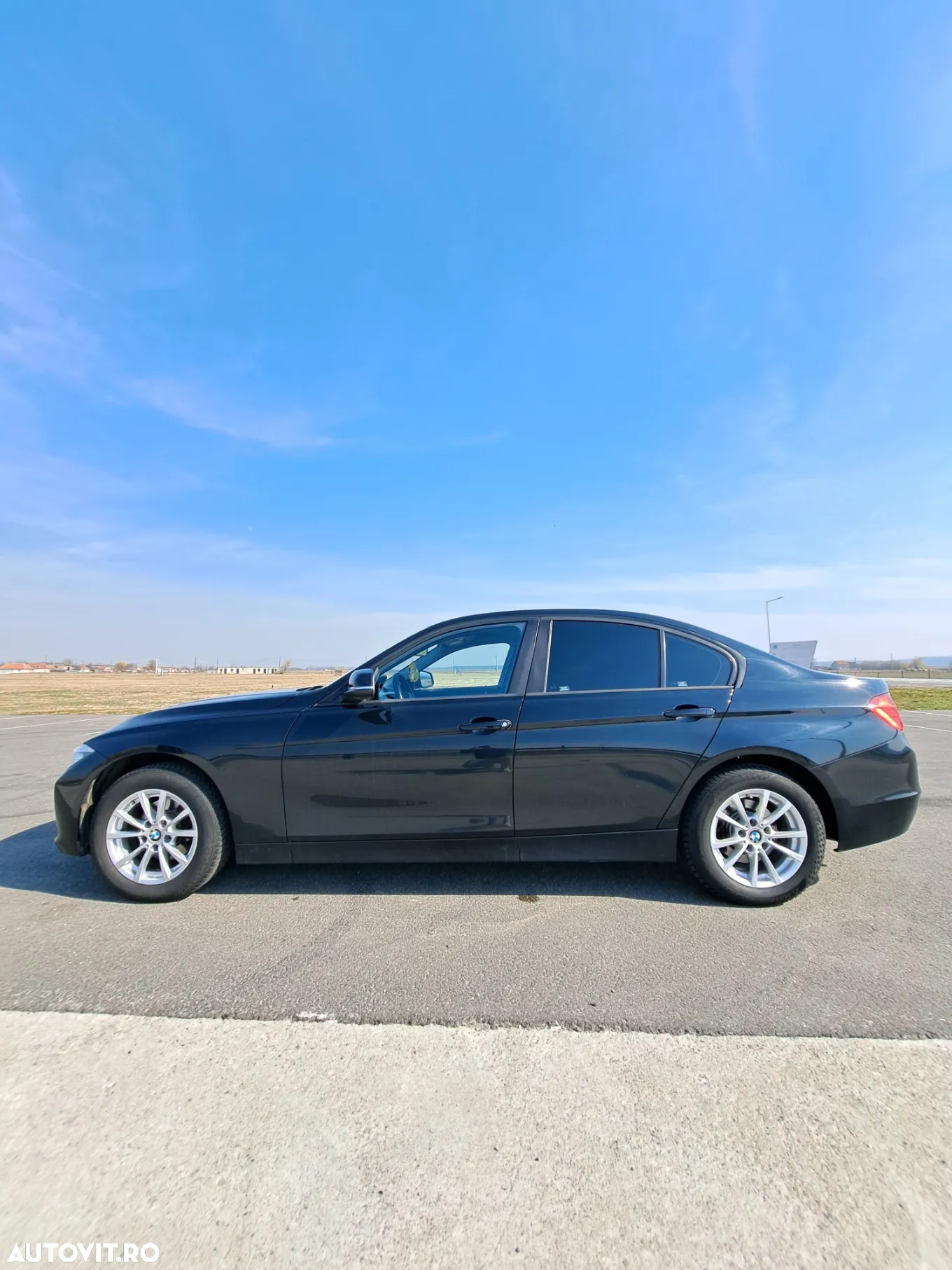 BMW Seria 3 316d - 4