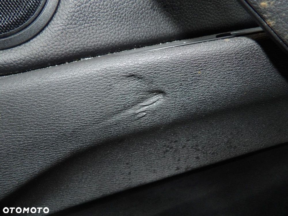 BMW X1 F48 DRZWI PRZÓD PRAWE A96 - 8