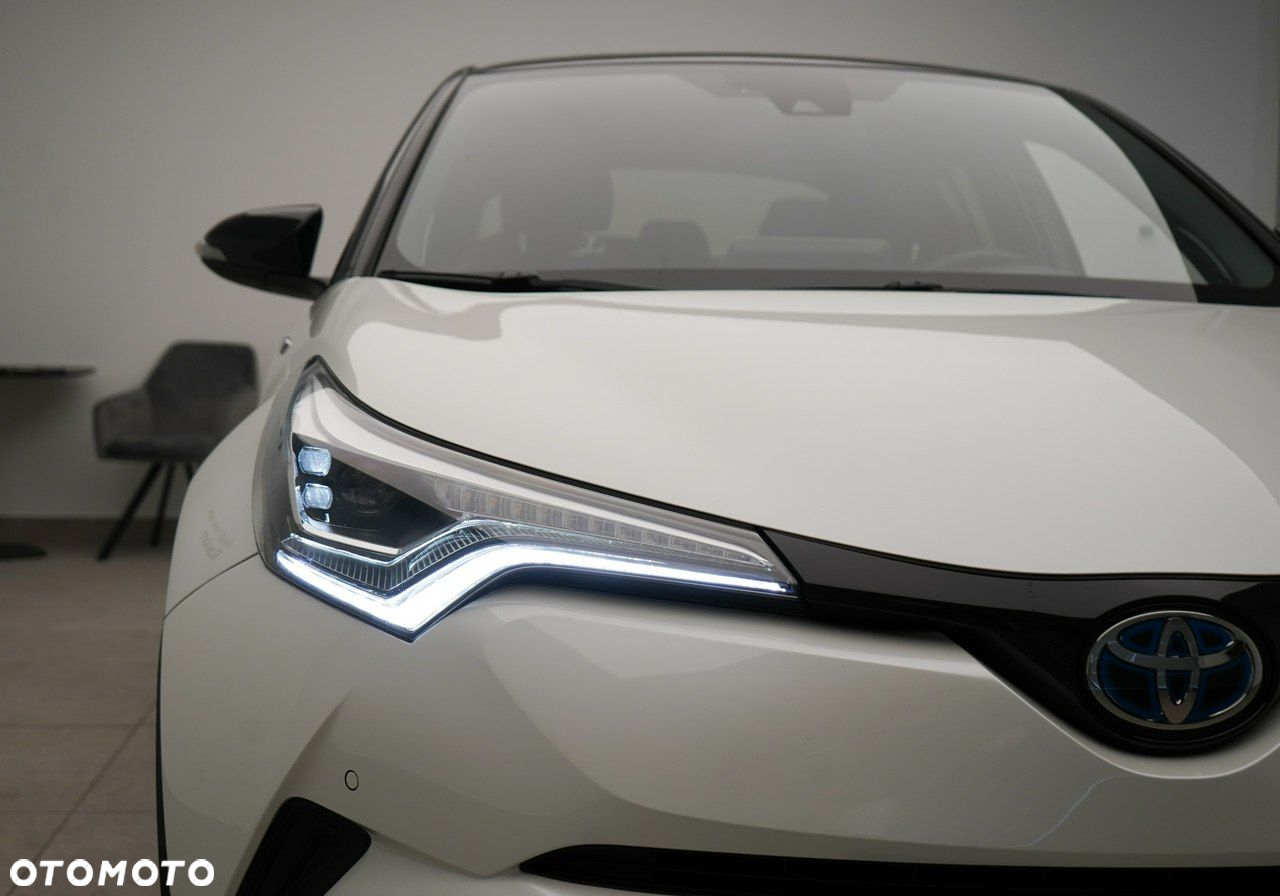 Toyota C-HR - 14
