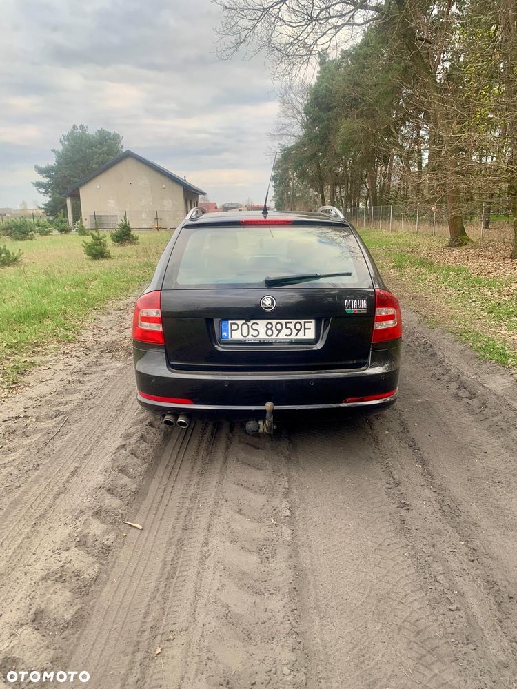 Skoda Octavia 2.0 TDI RS - 5