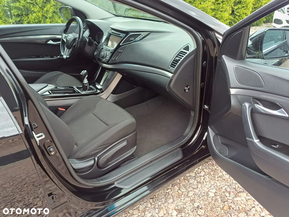Hyundai i40 1.7 CRDi Comfort - 13