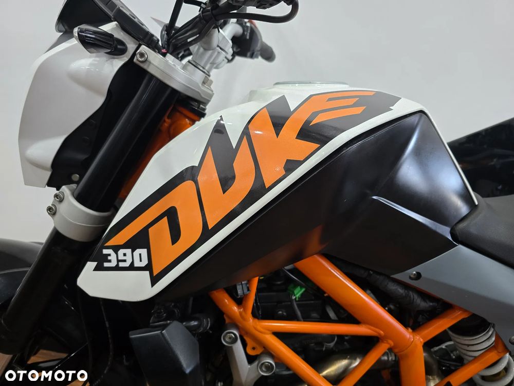 KTM Duke - 11