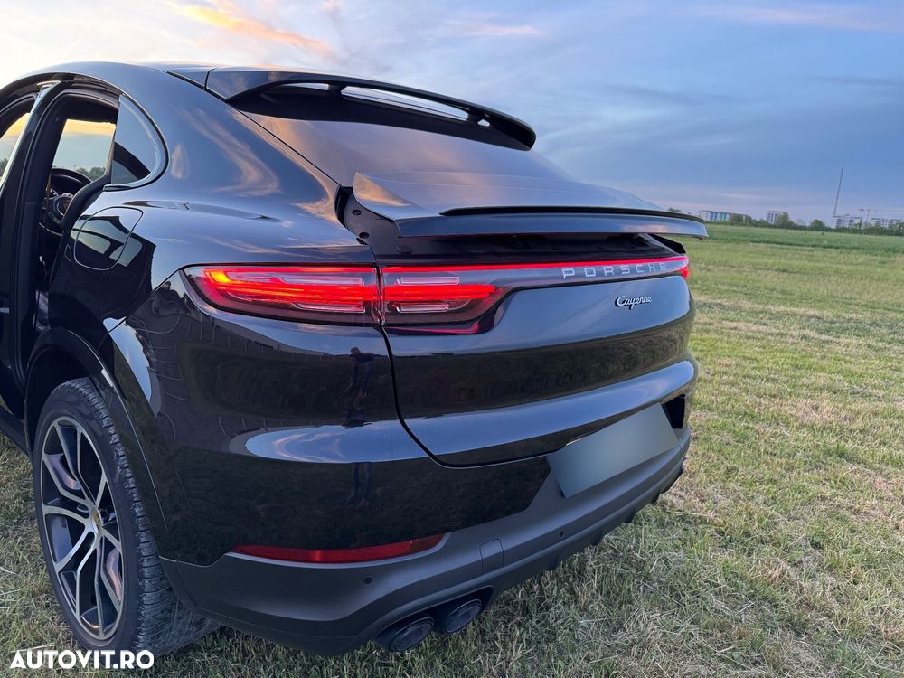 Porsche Cayenne Coupe E-Hybrid Tiptronic S Platinum Edition - 27