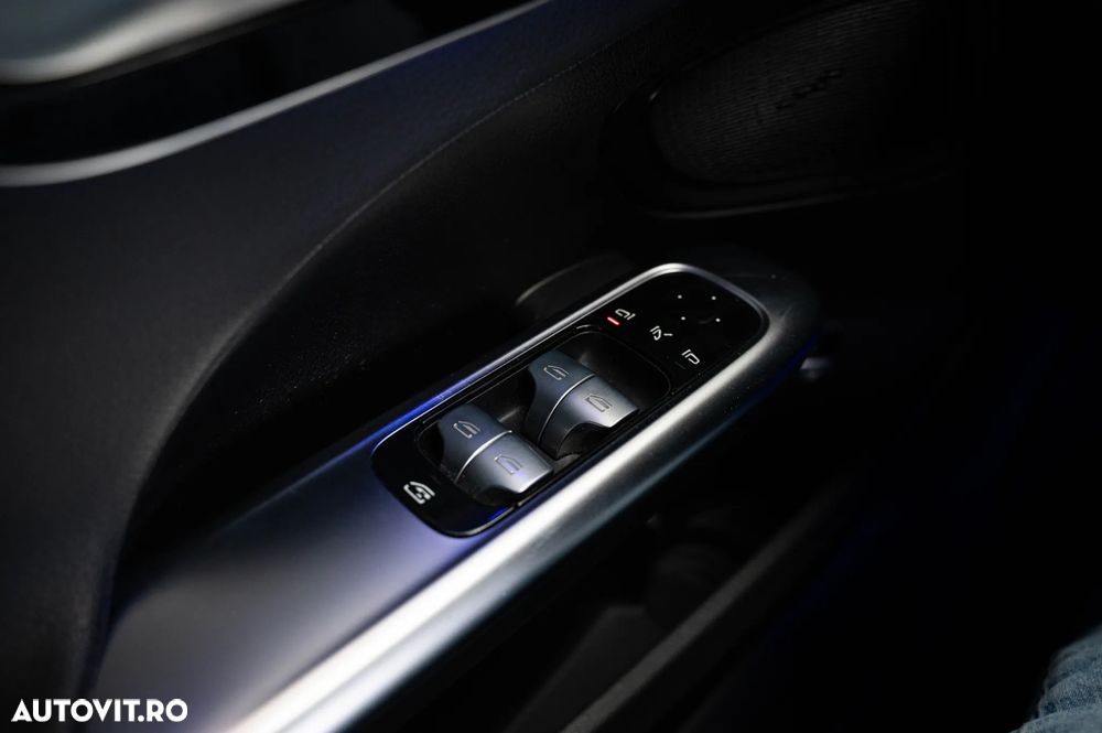 Mercedes-Benz C 220 d 9G-TRONIC - 24