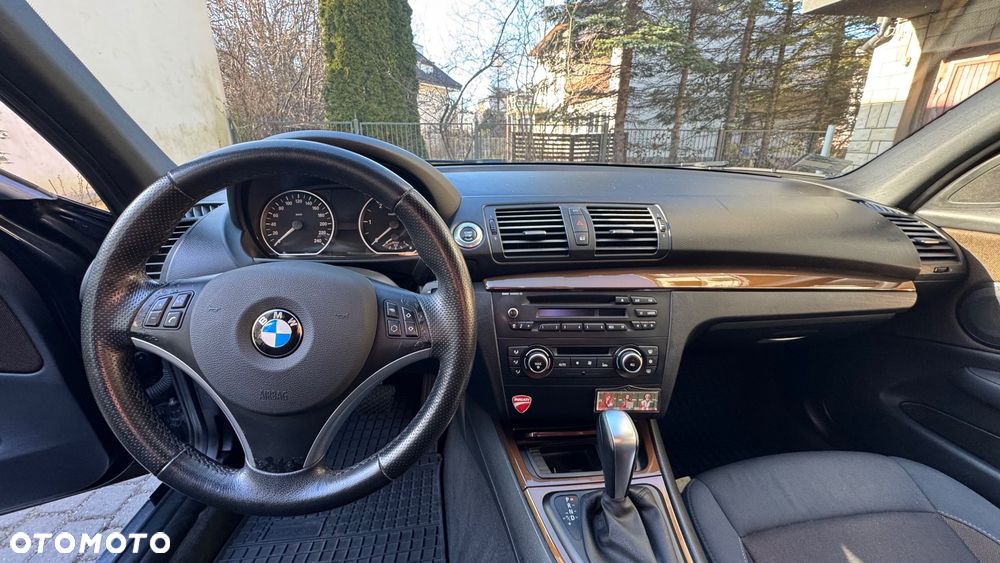 BMW Seria 1 118d DPF - 10