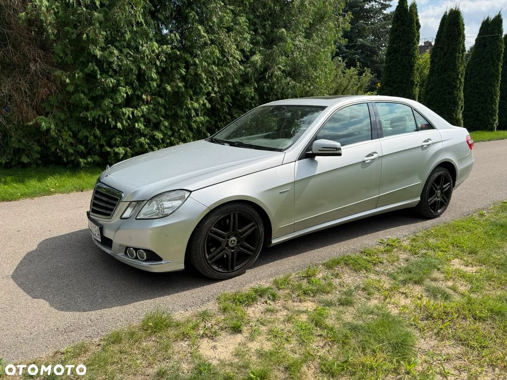 Mercedes-Benz Klasa E 350 CGI BlueEFFICIENCY 7G-TRONIC - 2