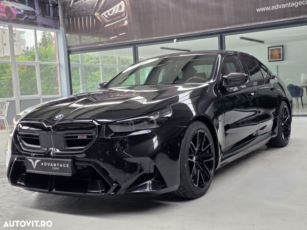 BMW M5 xDrive AT PHEV - 3