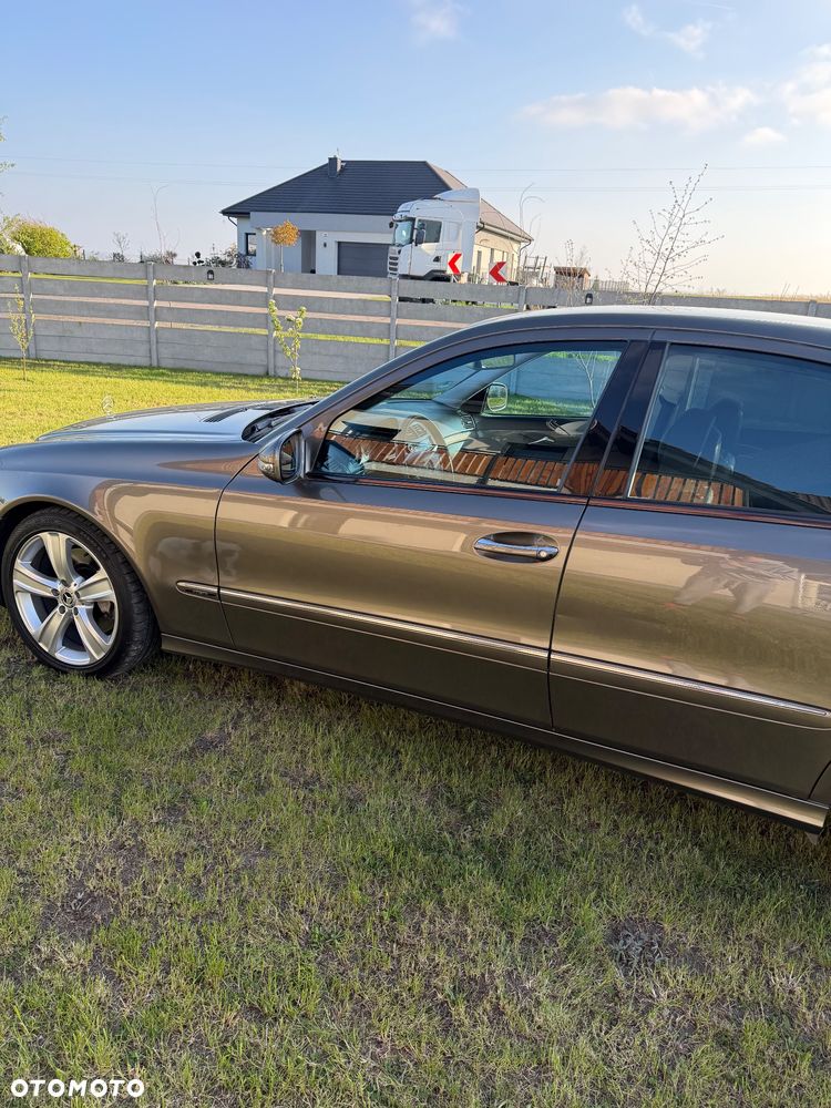 Mercedes-Benz Klasa E 350 7G-TRONIC Avantgarde - 6