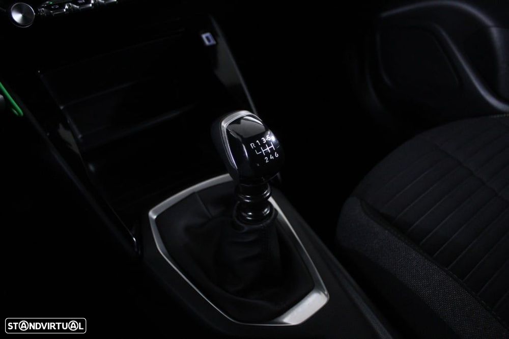 Peugeot 2008 1.2 PureTech Active - 30