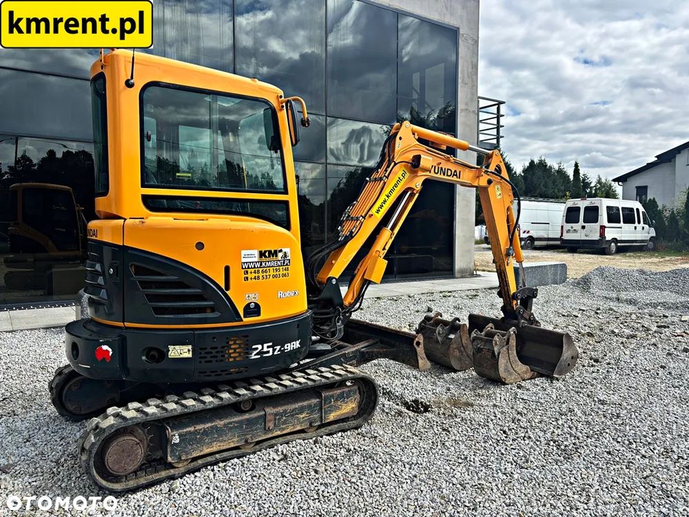 Hyundai ROBEX 25Z-9AK MINI-KOPARKA 2018R | Bobcat E26, E27, E27z, Komatsu PC26MR-3, Kubota U27-4, KX027-4, Yanmar ViO26-6, SV26, Takeuchi TB225, TB230, Caterpillar 302.7D CR, 302.7 CR, Volvo ECR25D, Case CX26B, Wacker Neuson ET24, ET25, EZ26, JCB 8026 CTS, 25Z-1, Hitachi ZX26U-5A, ZX26U-6, Kobelco SK26SR, New Holland E26C - 25