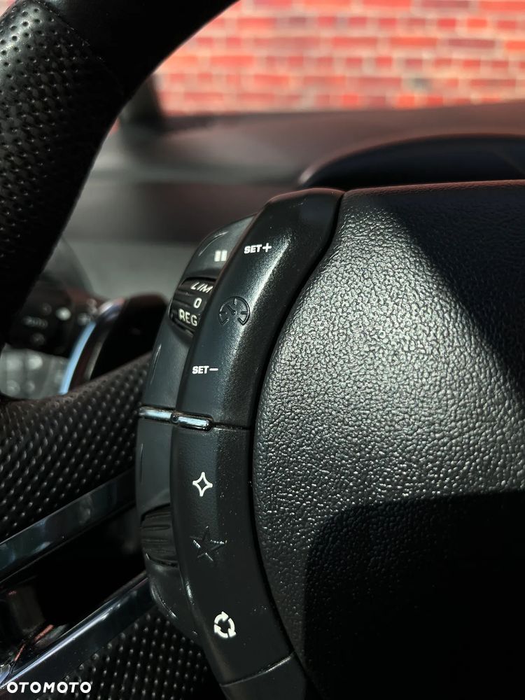 Citroën C4 Picasso - 25